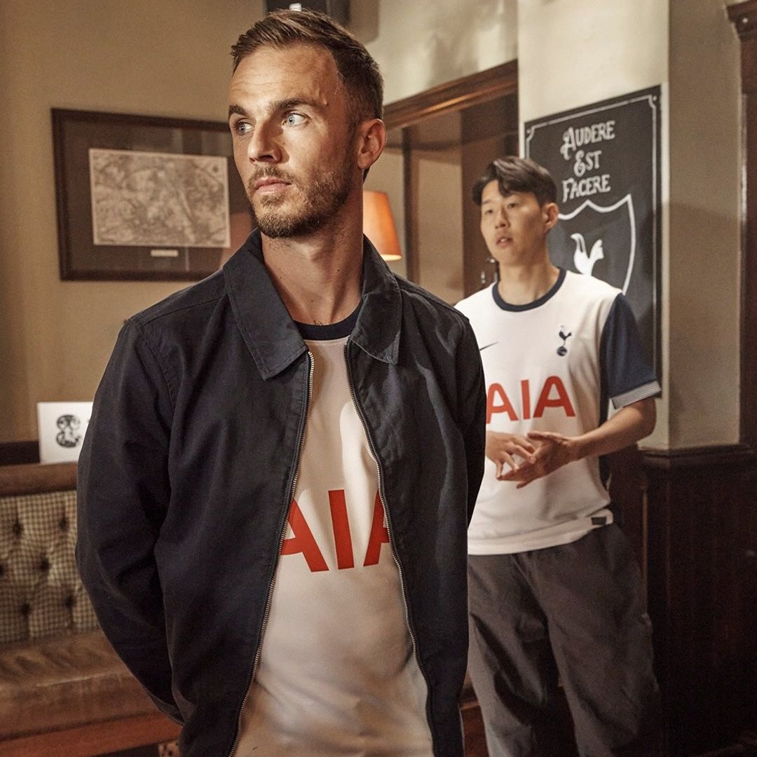 Tottenham Hotspur 2024/25 Home Jersey Shirt (Add Your Own Name & Number)