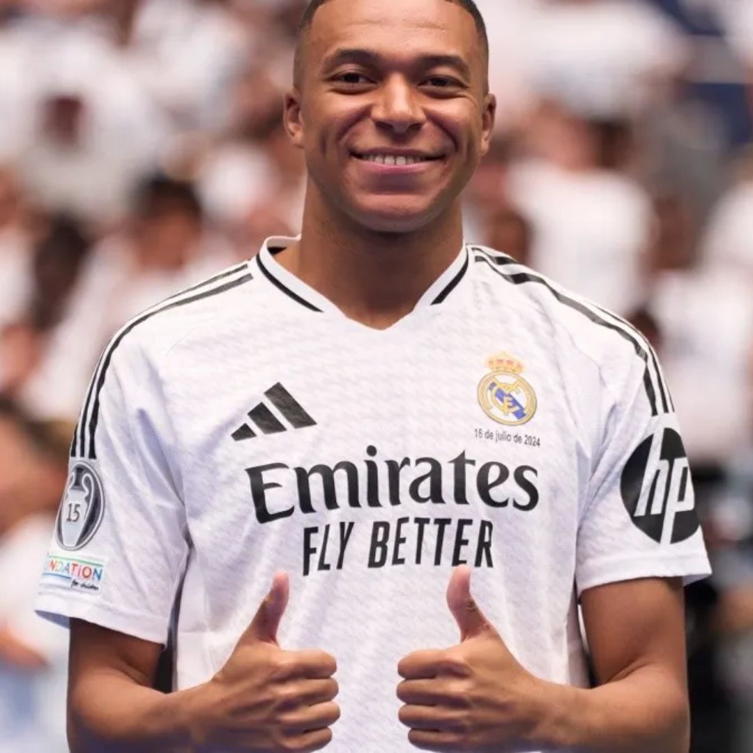 Real Madrid 2024/25 Mbappé #9 Home Jersey Shirt