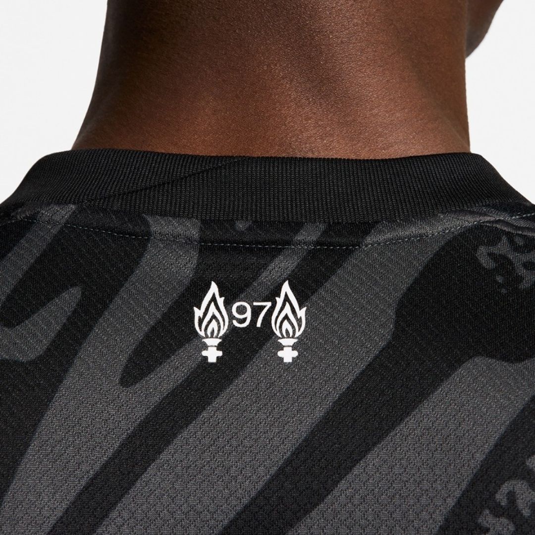 Liverpool 2024/25 Goalkeeper Jersey Shirt