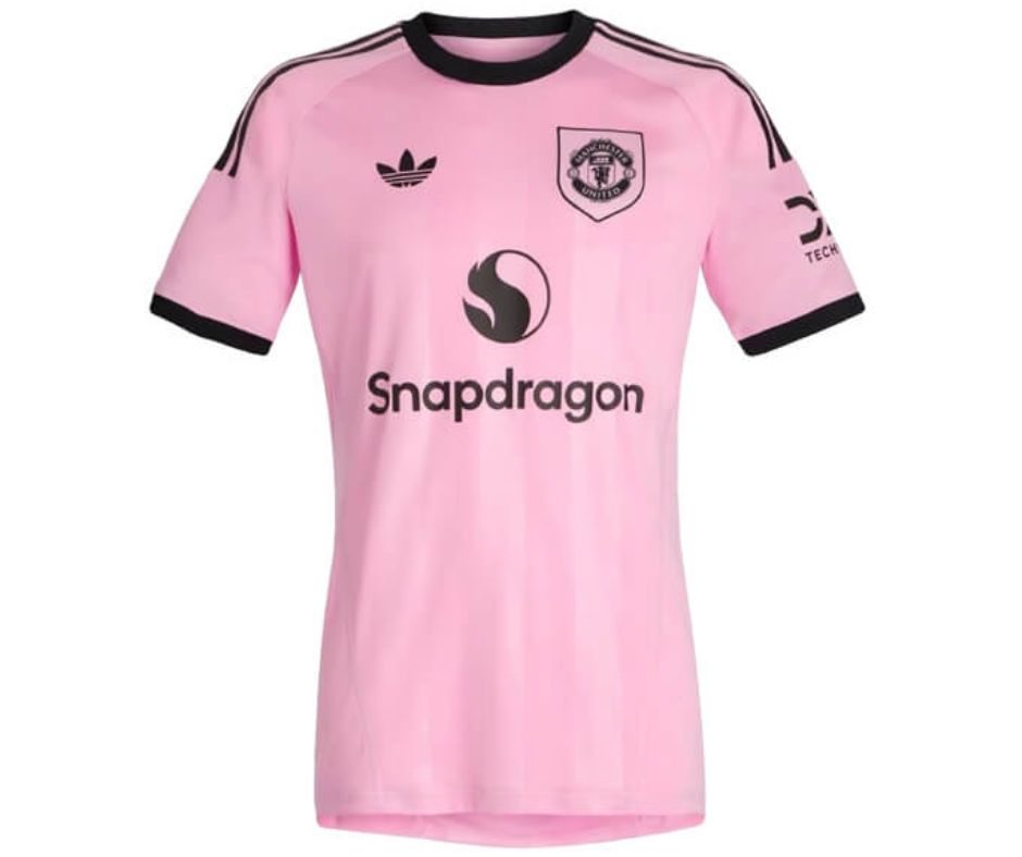 Manchester United 2025/26 Pink Goalkeeper Jersey Shirt Kit # 6
