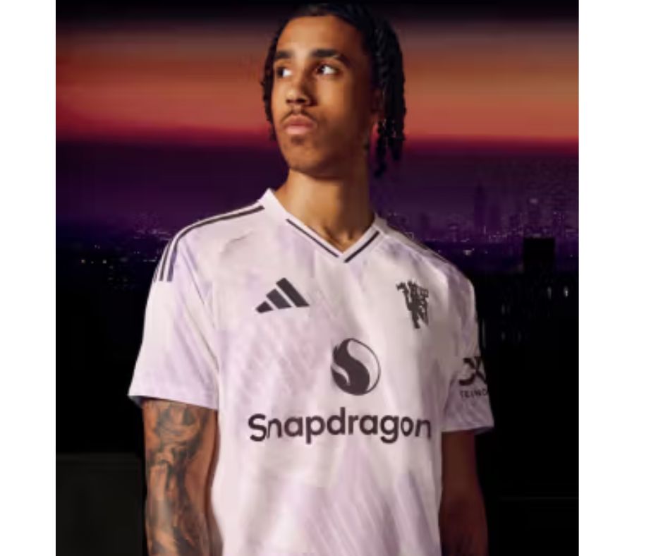 Manchester United 2025/26 Away Jersey Shirt