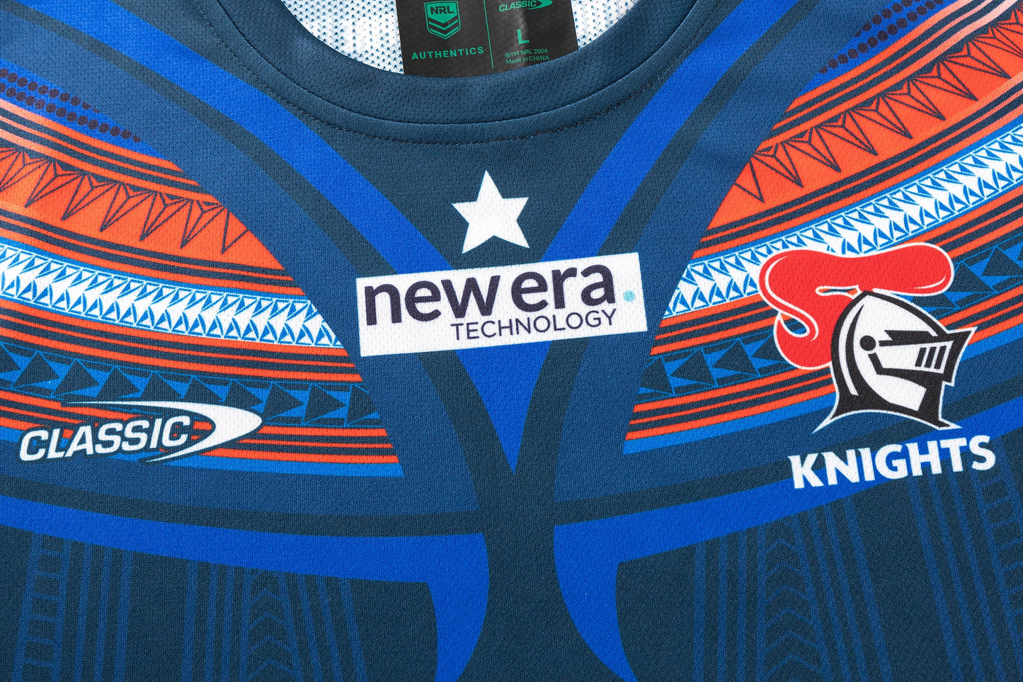 Newcastle Knights 2026 Pro Warm Up Shirt