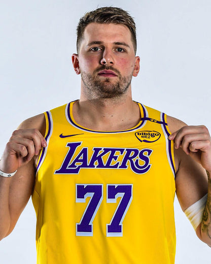 Los Angeles Lakers 2024/25 Luka Dončić #77 Home Jersey