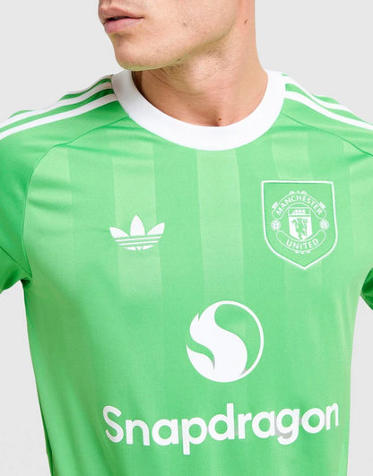 Manchester United 2025/26 Goalkeeper Jersey Shirt Kit # 3